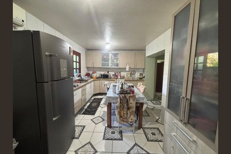 Casa para alugar com 230m², 3 quartos e 2 vagas