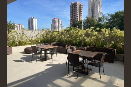 Foto 17 de apartamento à venda com 2 quartos, 75m² em Vila Azevedo, São Paulo