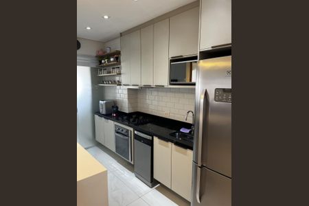 Foto 04 de apartamento à venda com 2 quartos, 75m² em Vila Azevedo, São Paulo