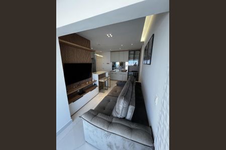 Apartamento à venda com 2 quartos, 75m² em Vila Azevedo, São Paulo