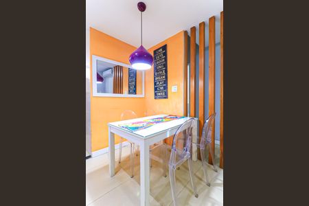 Apartamento à venda com 72m², 2 quartos e sem vaga Apartamento à venda com 72m², 2 quartos e sem vagaDetalhe Sala