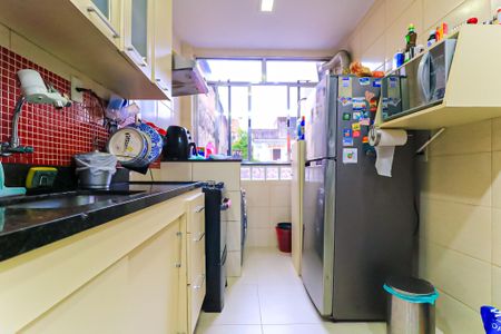 Apartamento à venda com 72m², 2 quartos e sem vaga Apartamento à venda com 72m², 2 quartos e sem vagaCozinha