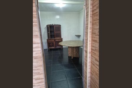 Sala de casa para alugar com 3 quartos, 200m² em Cidade Kemel, Poá