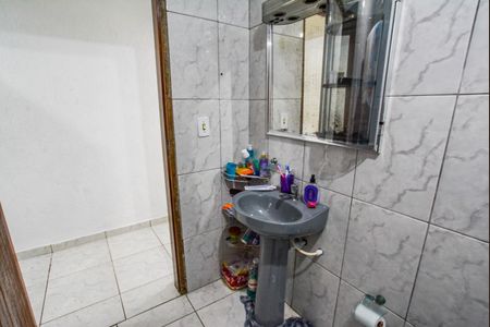 Casa para alugar com 190m², 3 quartos e 2 vagasBanheiro Corredor