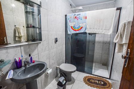 Casa para alugar com 190m², 3 quartos e 2 vagasBanheiro Corredor