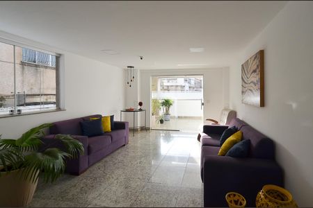 Apartamento à venda com 91m², 3 quartos e 2 vagas Apartamento à venda com 91m², 3 quartos e 2 vagasHall de entrada
