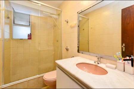 Apartamento à venda com 91m², 3 quartos e 2 vagas Apartamento à venda com 91m², 3 quartos e 2 vagasBanheiro Social