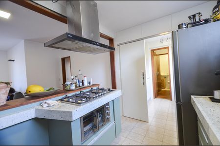 Apartamento à venda com 91m², 3 quartos e 2 vagas Apartamento à venda com 91m², 3 quartos e 2 vagasCozinha