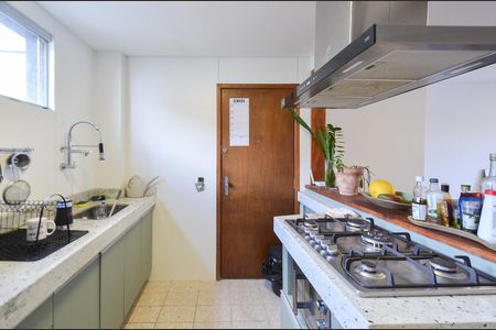 Apartamento à venda com 91m², 3 quartos e 2 vagas Apartamento à venda com 91m², 3 quartos e 2 vagasCozinha