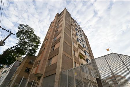 Apartamento à venda com 91m², 3 quartos e 2 vagas Apartamento à venda com 91m², 3 quartos e 2 vagasFachada