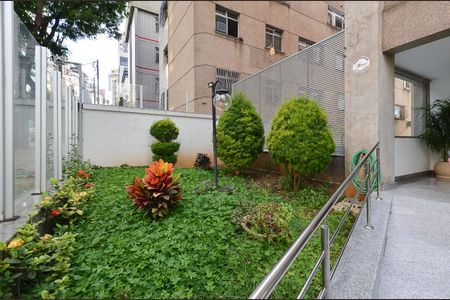 Apartamento à venda com 91m², 3 quartos e 2 vagas Apartamento à venda com 91m², 3 quartos e 2 vagasEntrada