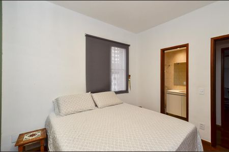 Apartamento à venda com 91m², 3 quartos e 2 vagas Apartamento à venda com 91m², 3 quartos e 2 vagasSuíte