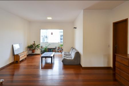Apartamento à venda com 91m², 3 quartos e 2 vagas Apartamento à venda com 91m², 3 quartos e 2 vagasSala Ambientes