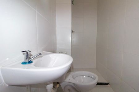 Apartamento à venda com 33m², 2 quartos e sem vagaBanheiro