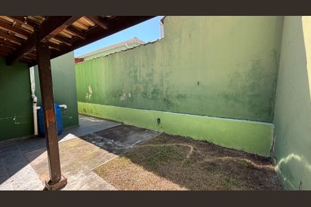 Casa para alugar com 159m², 3 quartos e sem vagaQuintal e Área de serviço