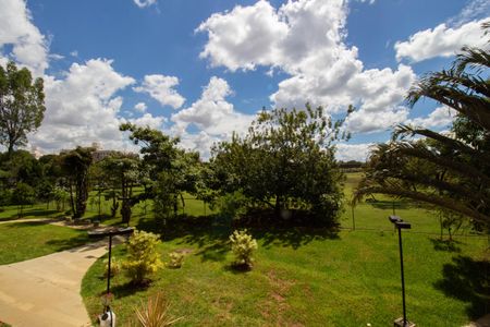 Apartamento para alugar com 147m², 4 quartos e 2 vagasVista