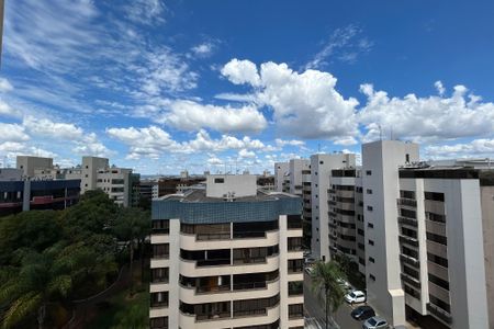 Apartamento para alugar com 147m², 4 quartos e 2 vagasVista