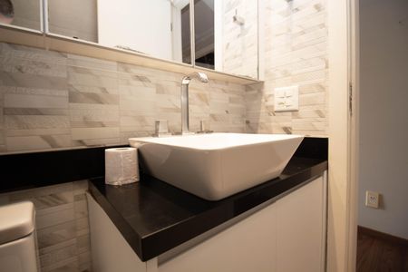 Apartamento para alugar com 147m², 4 quartos e 2 vagasBanheiro Social