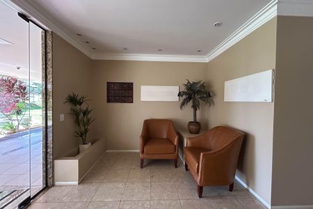 Apartamento para alugar com 147m², 4 quartos e 2 vagasHall social