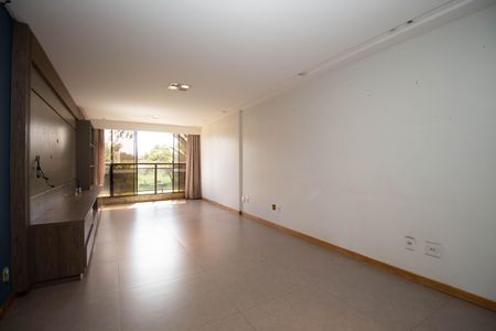 Apartamento para alugar com 147m², 4 quartos e 2 vagasSala