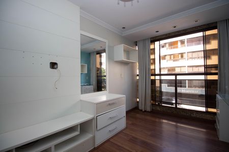 Apartamento para alugar com 147m², 4 quartos e 2 vagasSuíte 