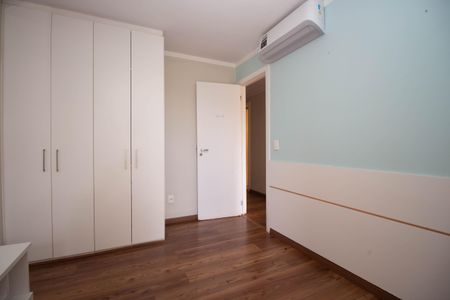 Apartamento para alugar com 147m², 4 quartos e 2 vagasQuarto 2