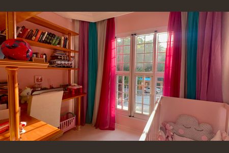 Casa de condomínio à venda com 450m², 3 quartos e 6 vagasSuíte 1