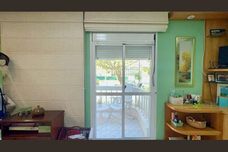 Casa de condomínio à venda com 450m², 3 quartos e 6 vagasVaranda da Suite 3