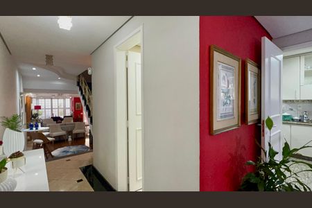 Casa de condomínio à venda com 450m², 3 quartos e 6 vagasHall de entrada