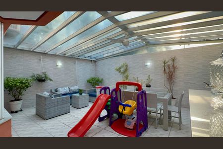 Casa de condomínio à venda com 450m², 3 quartos e 6 vagasÁrea comum