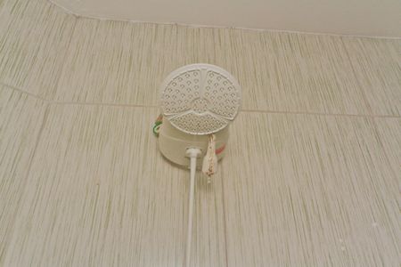 Banheiro de kitnet/studio para alugar com 1 quarto, 25m² em Carandiru, São Paulo