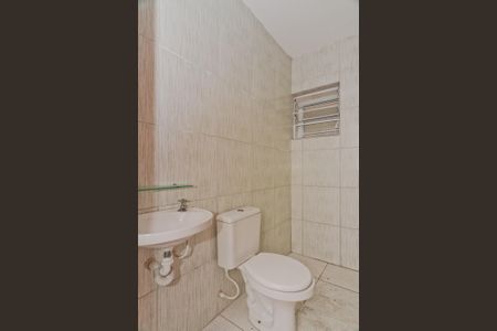 Banheiro de kitnet/studio para alugar com 1 quarto, 25m² em Carandiru, São Paulo