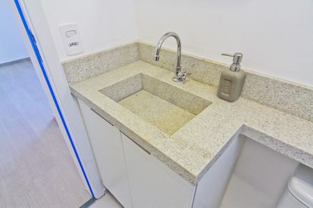 Apartamento à venda com 39m², 2 quartos e sem vagaBanheiro