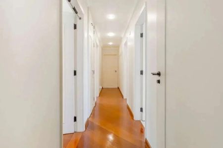 Apartamento à venda com 337m², 4 quartos e 3 vagasFoto 10
