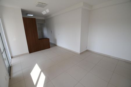 Sala de apartamento para alugar com 2 quartos, 73m² em Fazenda Santa Cândida, Campinas