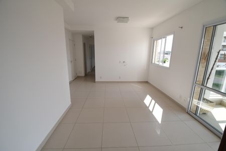Sala de apartamento para alugar com 2 quartos, 73m² em Fazenda Santa Cândida, Campinas