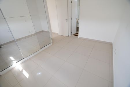 Apartamento para alugar com 73m², 2 quartos e 2 vagasQuarto 2 - Suíte