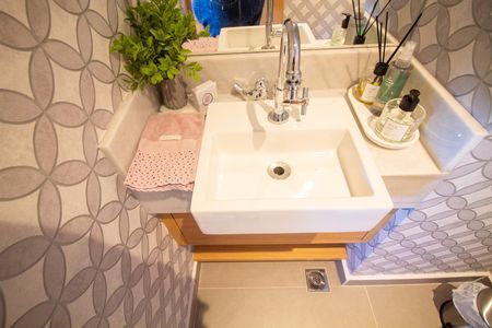 Apartamento à venda com 77m², 2 quartos e 1 vaga Apartamento à venda com 77m², 2 quartos e 1 vagaLavabo