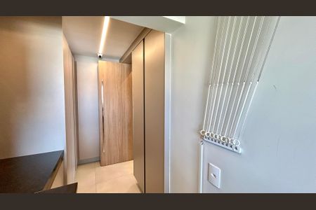 Apartamento à venda com 94m², 2 quartos e 2 vagasÁrea de Serviço