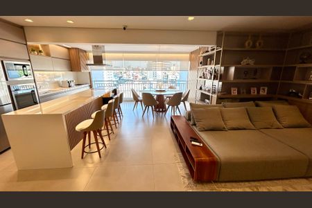 Apartamento à venda com 94m², 2 quartos e 2 vagasSala