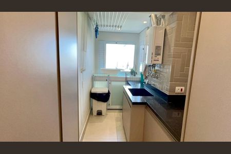 Apartamento à venda com 94m², 2 quartos e 2 vagasÁrea de Serviço