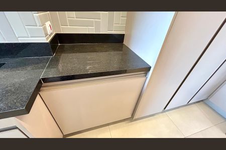 Apartamento à venda com 94m², 2 quartos e 2 vagasÁrea de Serviço