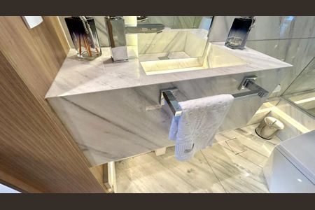 Apartamento à venda com 94m², 2 quartos e 2 vagasLavabo 