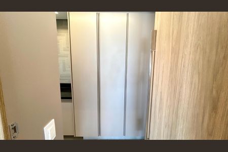 Apartamento à venda com 94m², 2 quartos e 2 vagasÁrea de Serviço