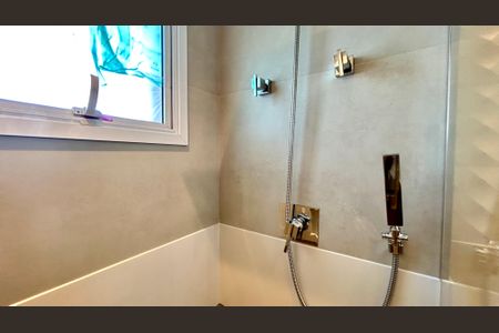 Apartamento à venda com 94m², 2 quartos e 2 vagasBanheiro da Suíte 2