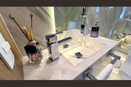 Apartamento à venda com 94m², 2 quartos e 2 vagasLavabo