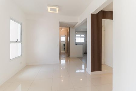 Sala de apartamento para alugar com 2 quartos, 65m² em Loteamento Mogilar, Mogi das Cruzes