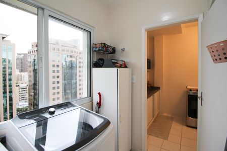 Apartamento à venda com 95m², 2 quartos e sem vagaÁrea de Serviço