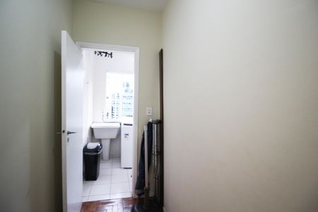 Apartamento à venda com 95m², 2 quartos e sem vagaQuarto de Serviço