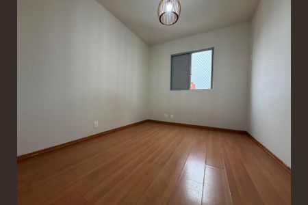 Apartamento para alugar com 64m², 3 quartos e 1 vagaQuarto